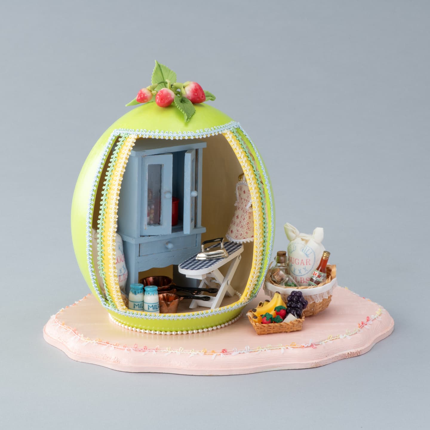 西麻衣子 作
